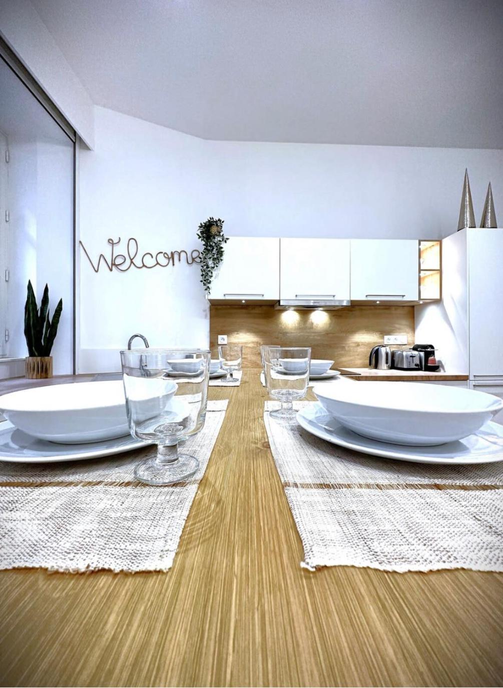 נאנט Hypercentre Appart 2 A 4 Pers, Calme & Cosy Avec Terrasse Privee מראה חיצוני תמונה