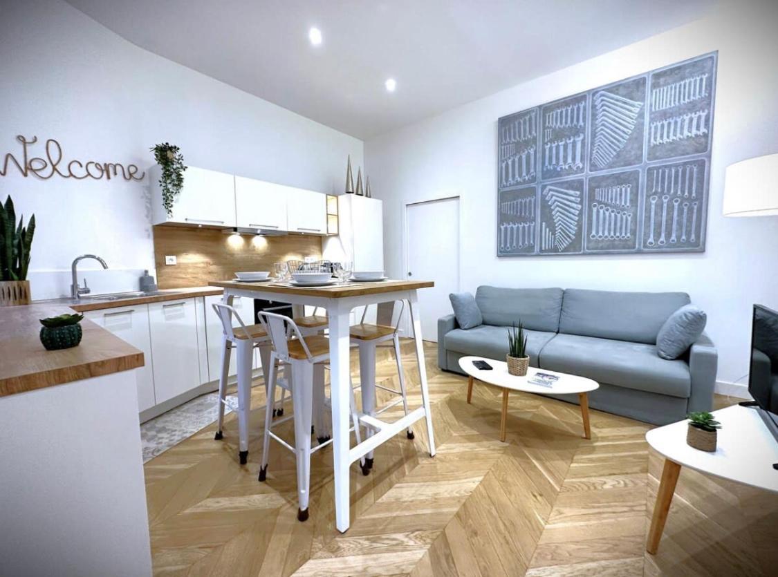 נאנט Hypercentre Appart 2 A 4 Pers, Calme & Cosy Avec Terrasse Privee מראה חיצוני תמונה